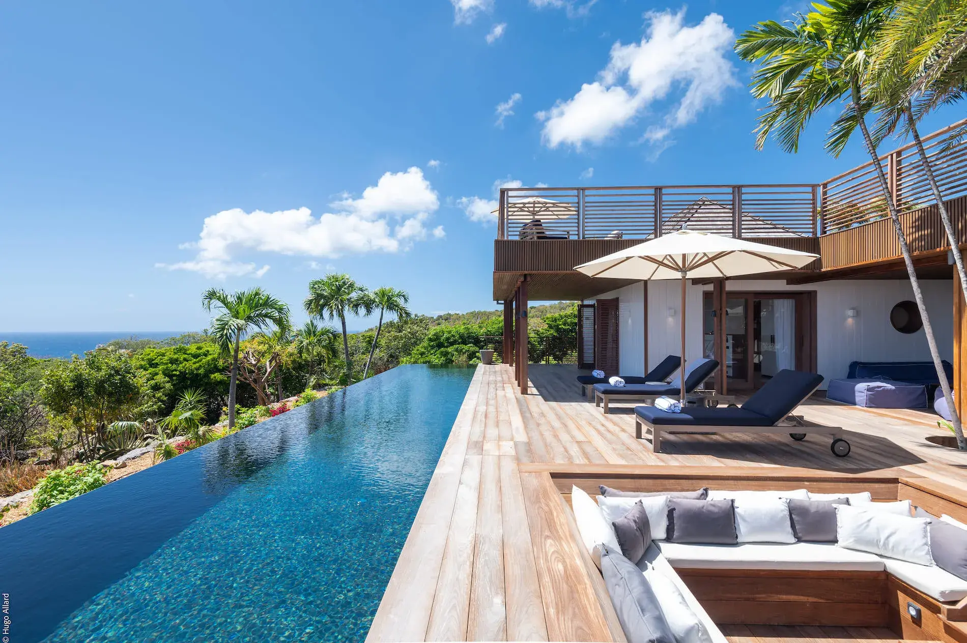 Villa Aura